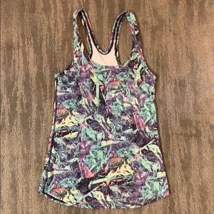 Lululemon tank